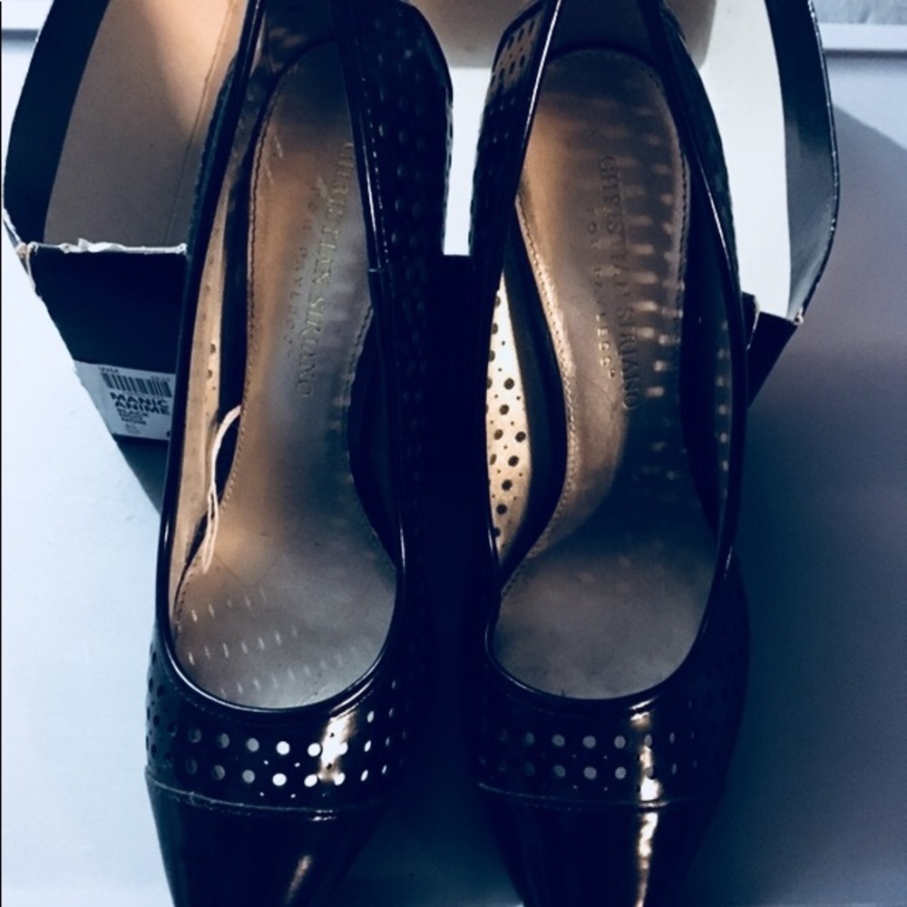 Christian Siriano pumps